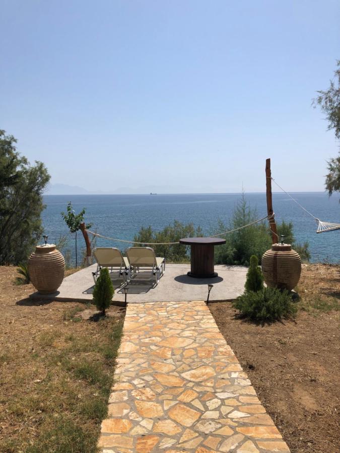 Seafront Studio With Direct Beach Access Koróni Kültér fotó